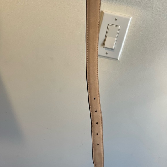 Vintage J Crew Burgundy Suede Leather Belt with Covered Buckle - Picture 6 of 6